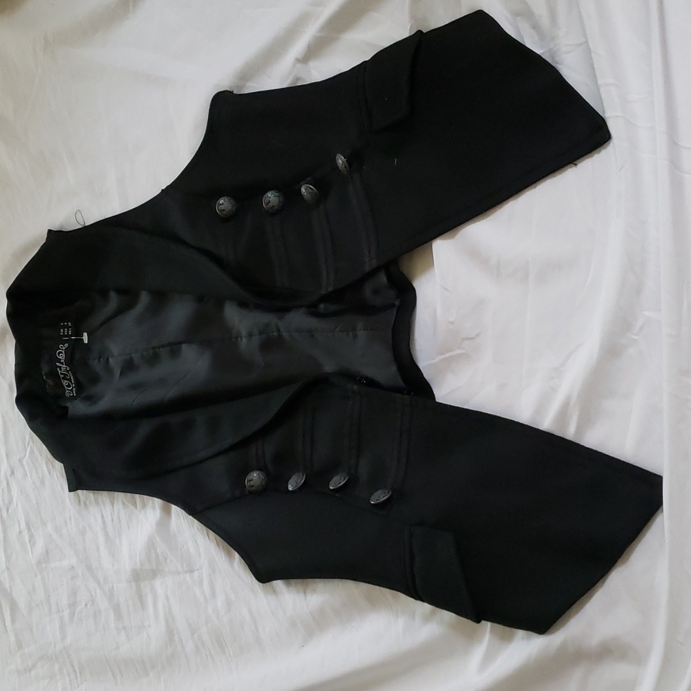 Black Vest